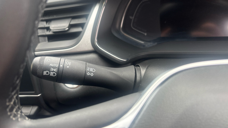 Renault Captur 1.6 E-TECH Hybrid 145 Iconic Edition 5dr Auto Hybrid Hatchback